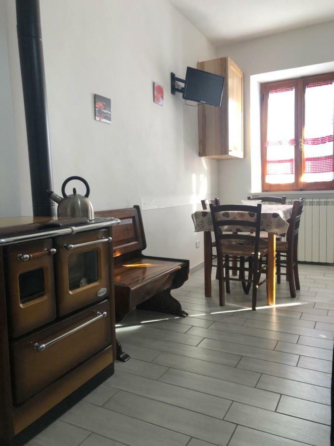 Ferienwohnung La Casa Di Nena Vivo dʼOrcia Exterior foto
